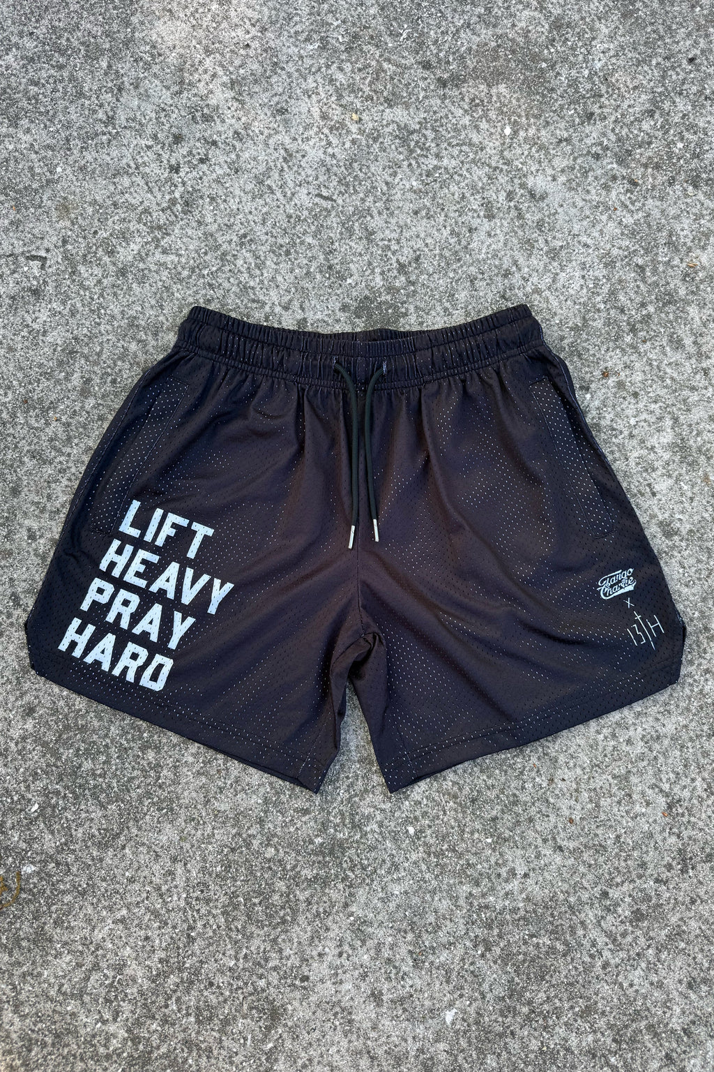 Men's Mesh Lifestyle Shorts | 5.5"- Lift Heavy Pray Hard Black